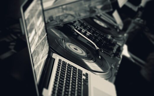 DJ Booth line-up